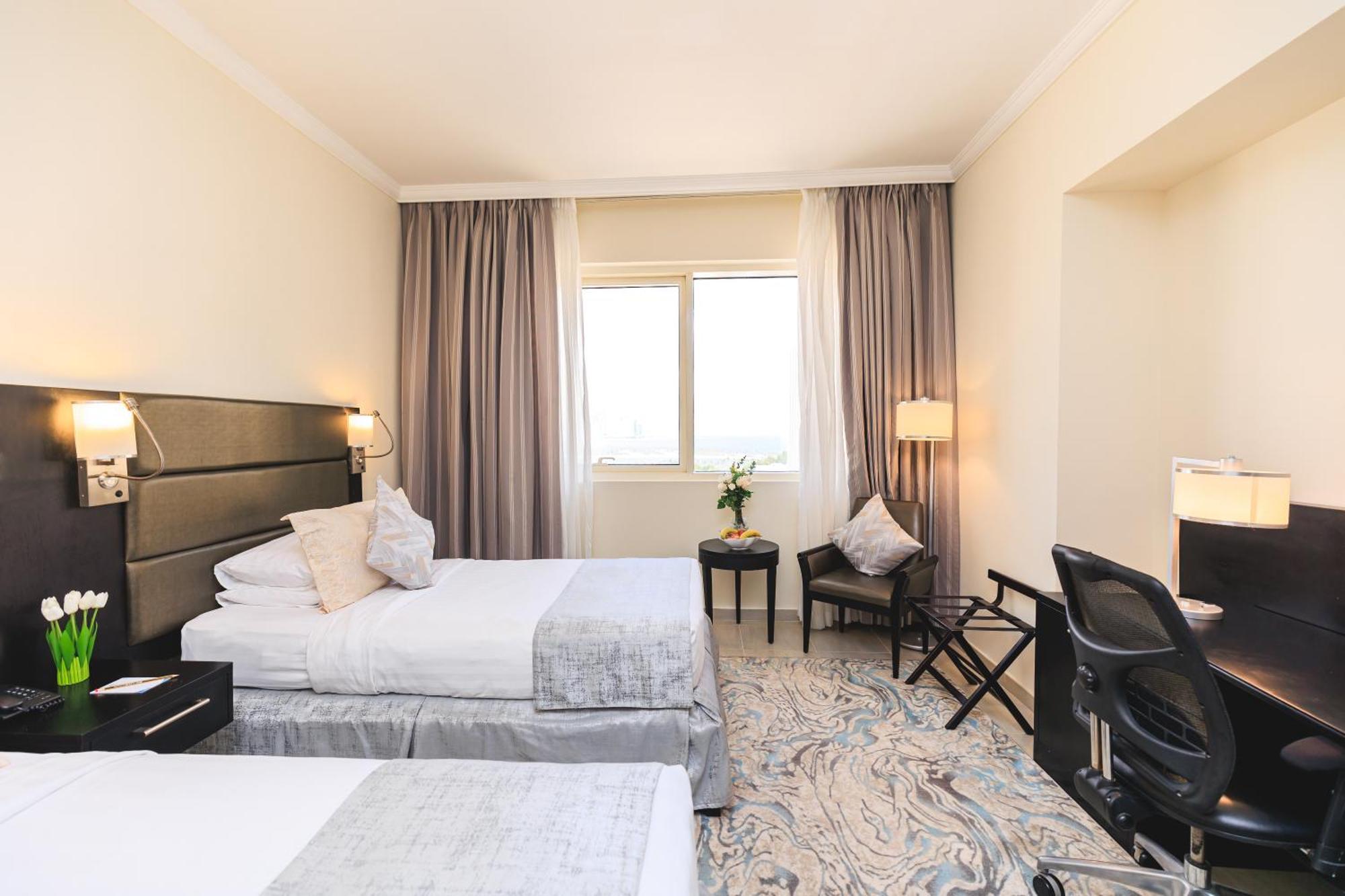 The Royal Riviera Hotel Ad-Dauha Zewnętrze zdjęcie