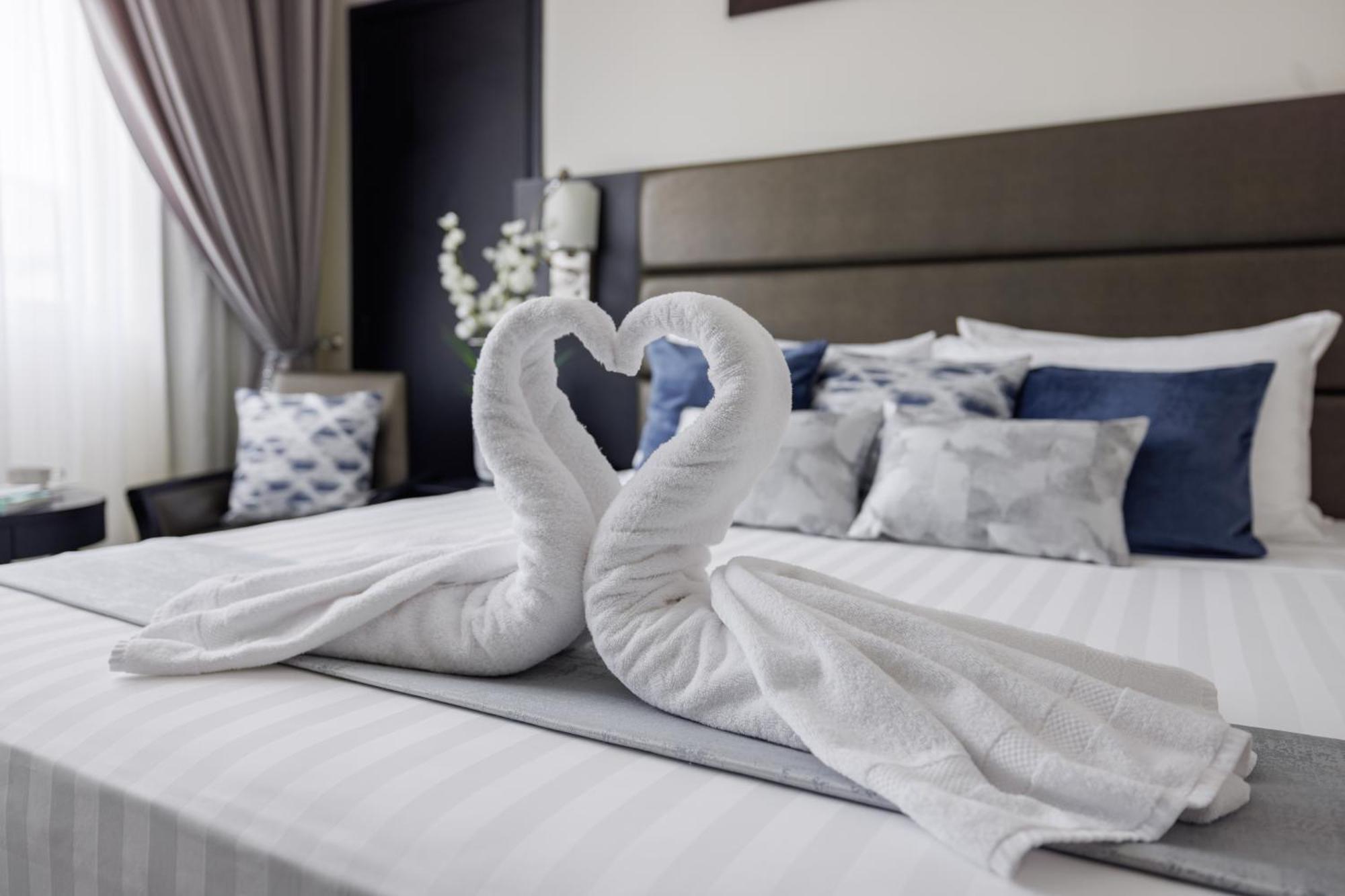 The Royal Riviera Hotel Ad-Dauha Zewnętrze zdjęcie
